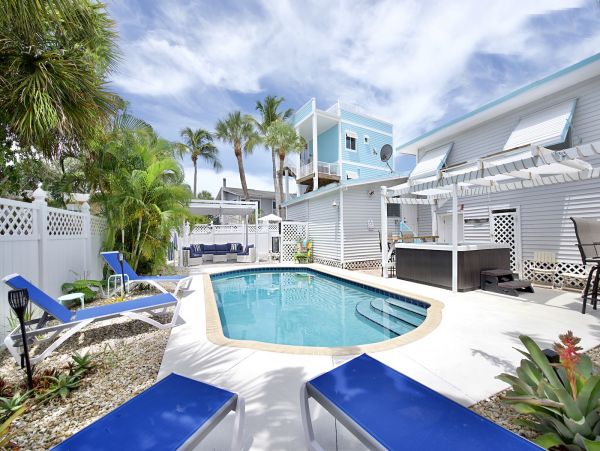 Fort Myers Home 1024534