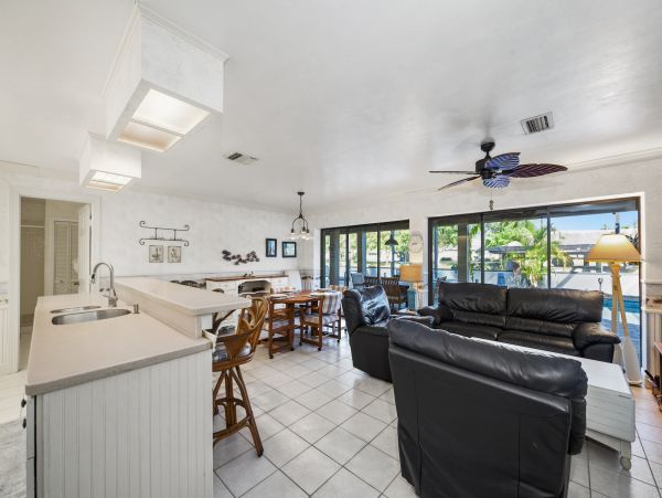 Fort Myers Home 1024546