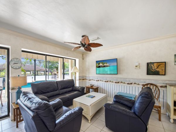 Fort Myers Home 1024546