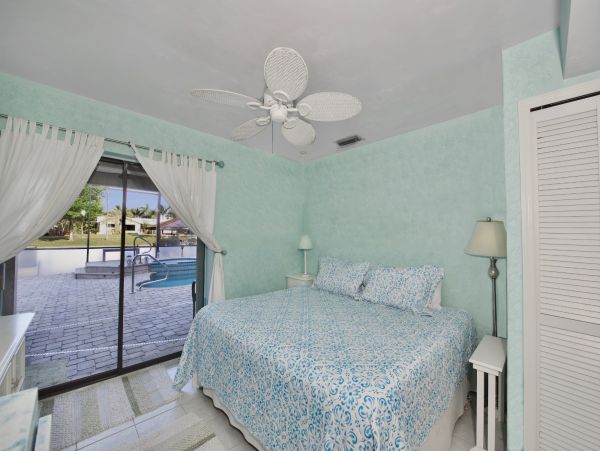 Fort Myers Home 1024546