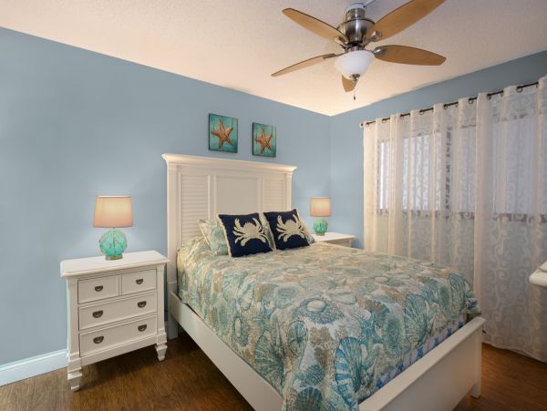 Waterfront 1 Bedroom Vacation Condo in Fort Myers
