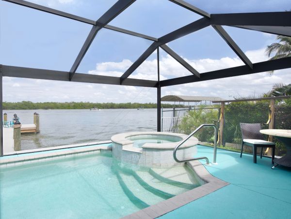 Fort Myers Home 1024553