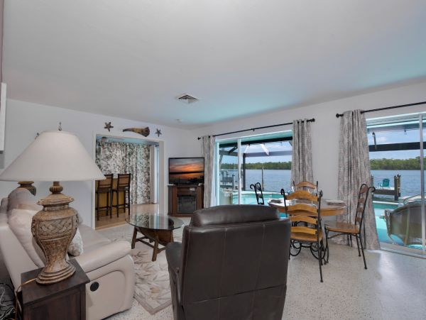 Fort Myers Home 1024553