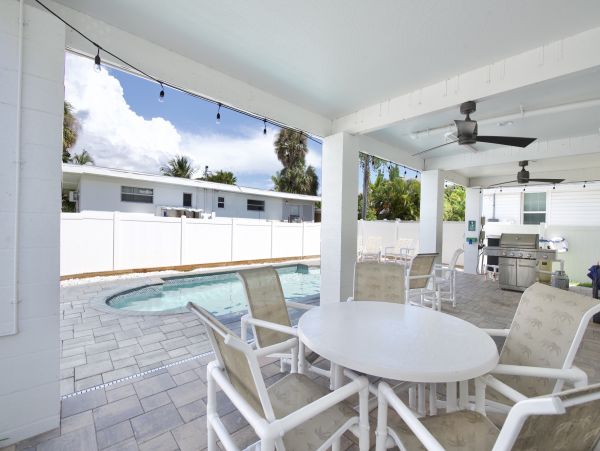 Fort Myers Home 1024556