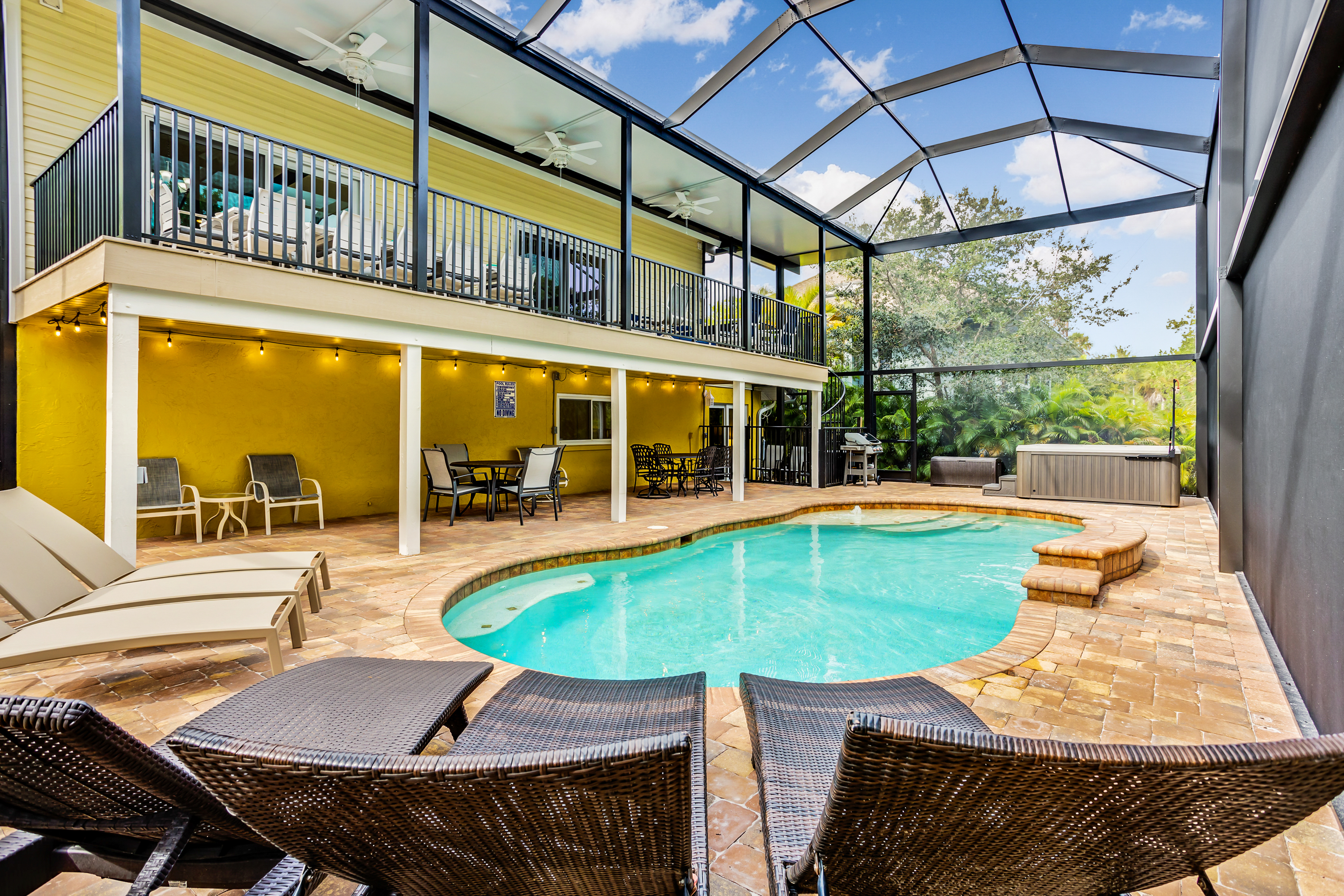 Fort Myers Home 1024557