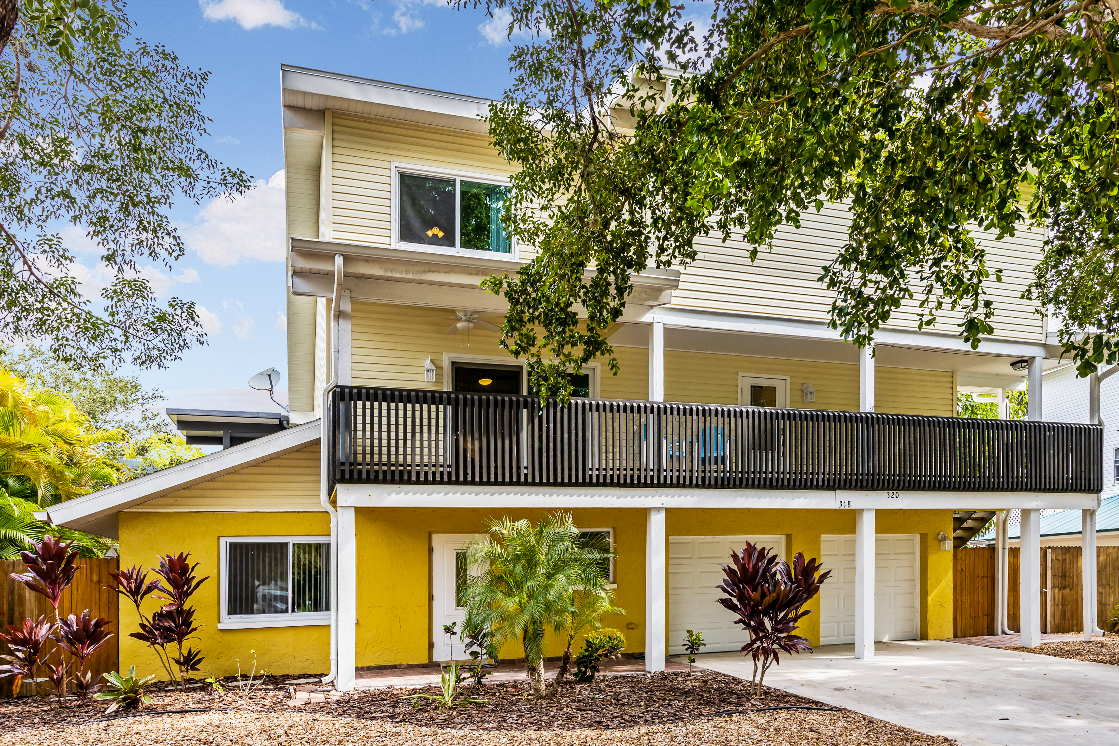 Fort Myers Home 1024557