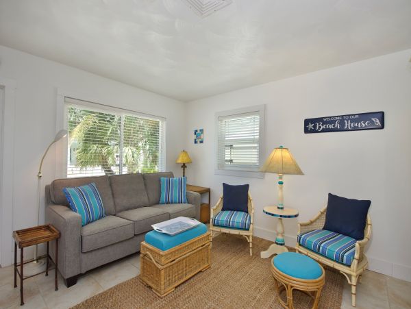 Fort Myers Home 1024559