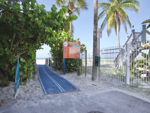 Fort Myers Home 1024559