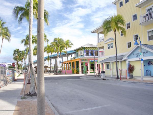 Fort Myers Home 1024559