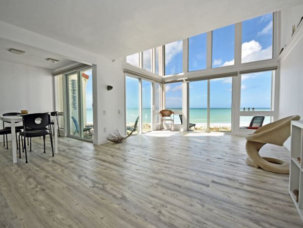 Gulf Front Two Bedroom Condo with Spectacular Gulf Views and Amenities