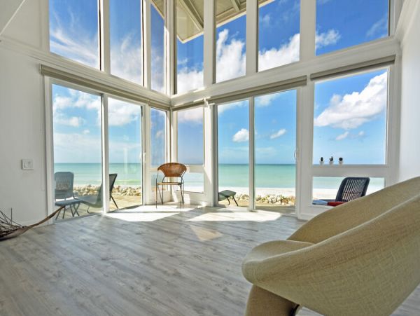 Gulf Front Two Bedroom Condo with Spectacular Gulf Views and Amenities