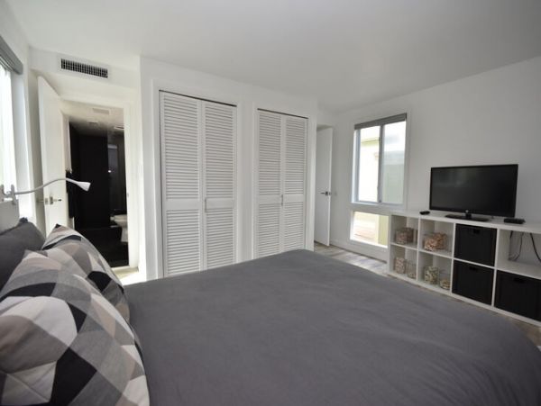 Gulf Front Two Bedroom Condo with Spectacular Gulf Views and Amenities