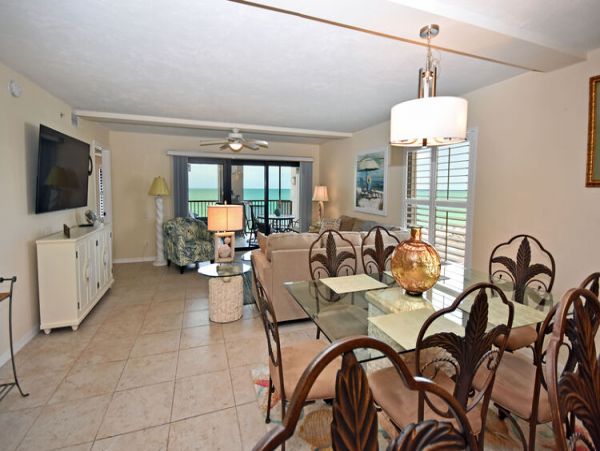 Beautiful 3 Bedroom Manasota Key Vacation Condo Ocean Views