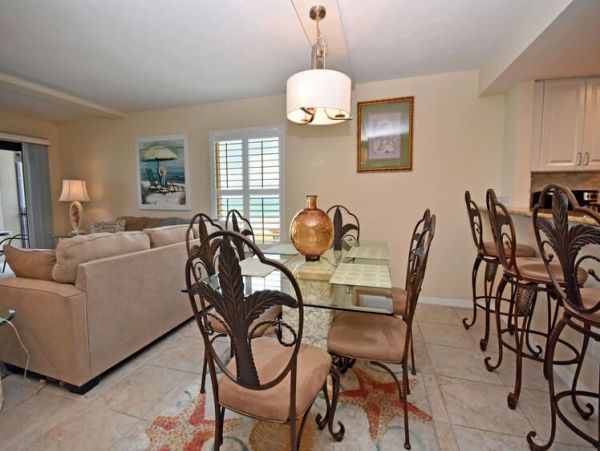 Beautiful 3 Bedroom Manasota Key Vacation Condo Ocean Views