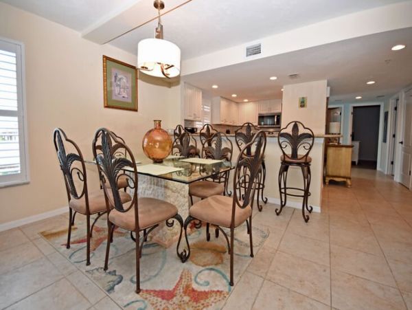 Beautiful 3 Bedroom Manasota Key Vacation Condo Ocean Views