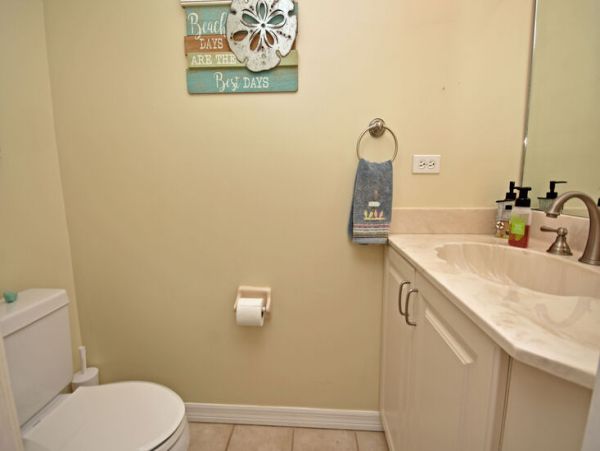 Beautiful 3 Bedroom Manasota Key Vacation Condo Ocean Views