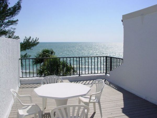 Charming Vacation Condo in Manasota Key with Full Gulf Views