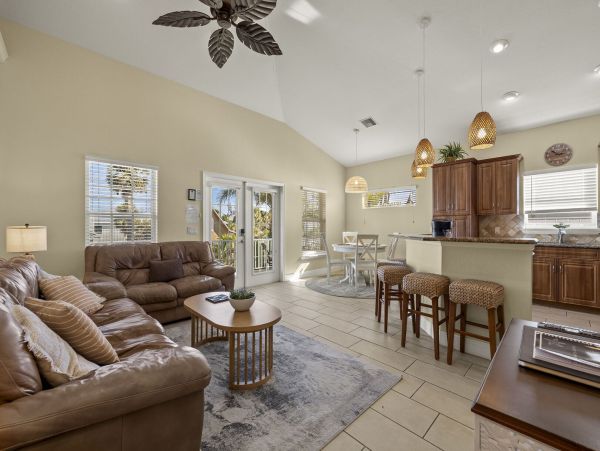 North End Fort Myers Coastal Retreat  - 3 Bedrooms Pool Home