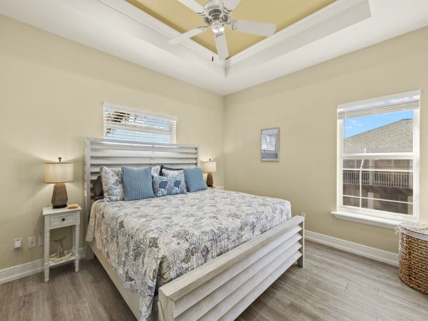 North End Fort Myers Coastal Retreat  - 3 Bedrooms Pool Home