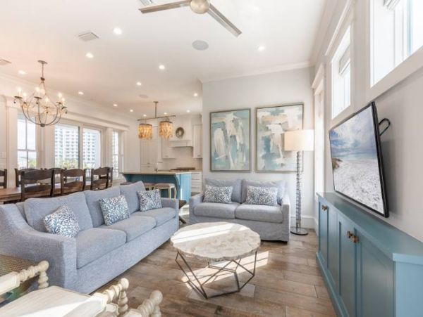 Luxury Home with Pool, Lake Views and Private Beach Access