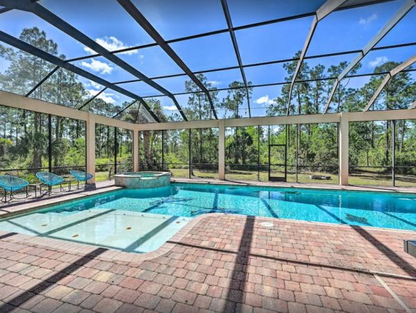 Naples Five Bedroom Luxury Vacation Rental Home