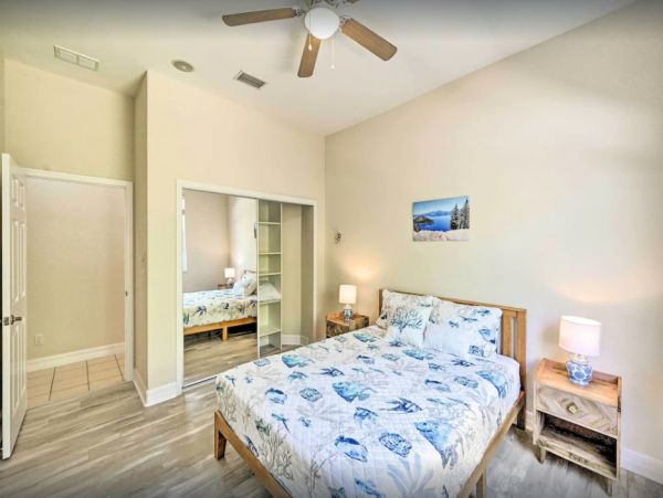 Naples Five Bedroom Luxury Vacation Rental Home