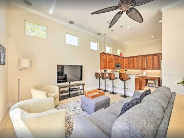 Naples Five Bedroom Luxury Vacation Rental Home