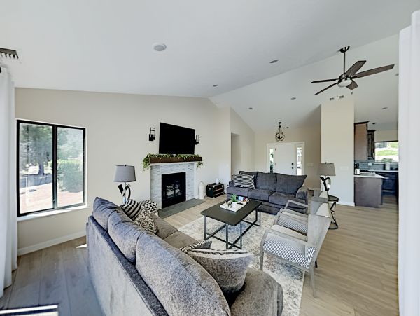 Sedona Home 1024705