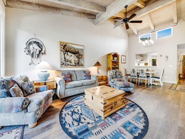 Sedona Home 1024708