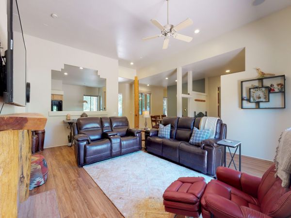 Sedona Home 1024715