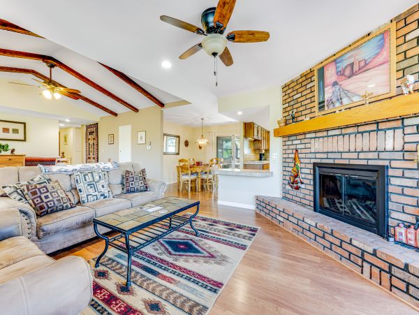 Sedona Home 1024717