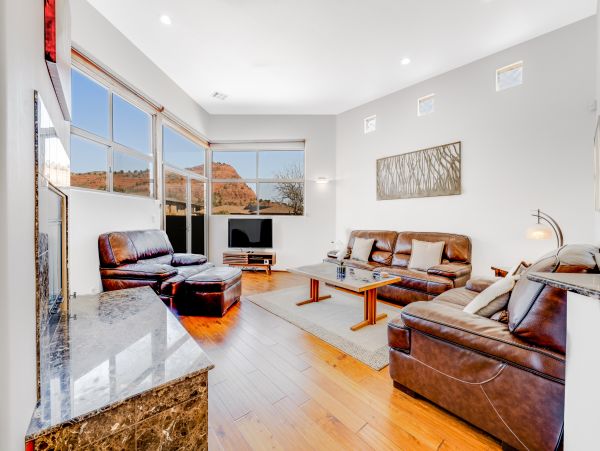 Sedona Home 1024723