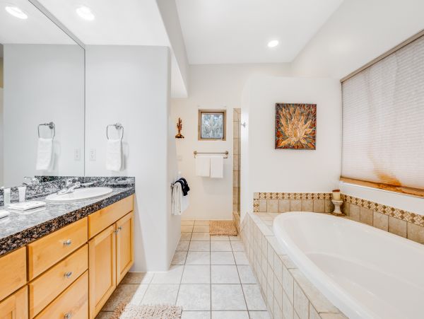 Sedona Home 1024723