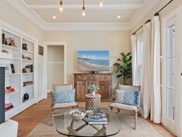 Beautiful Montecito 3 Bedroom Home Sleeps 6