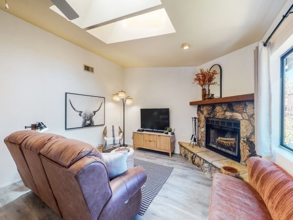 Sedona Home 1024728