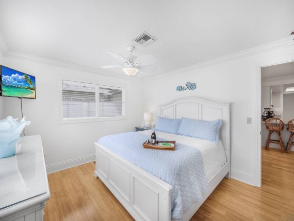 Beautiful 3 Bedroom Home in Marco Island