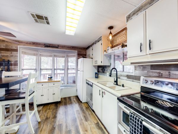 Sedona Home 1024737