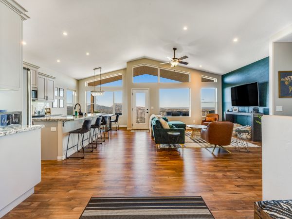 Sedona Home 1024742