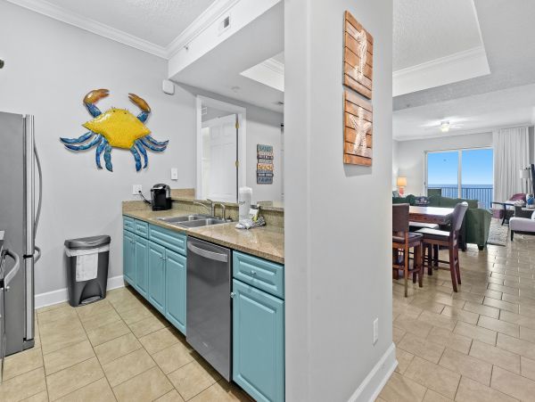 Oceanfront Panama Coty Beach Condo