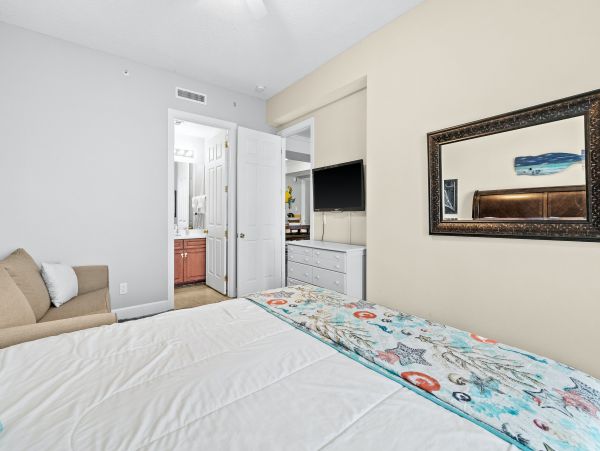 Oceanfront Panama Coty Beach Condo