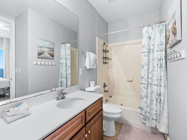 Oceanfront Panama Coty Beach Condo