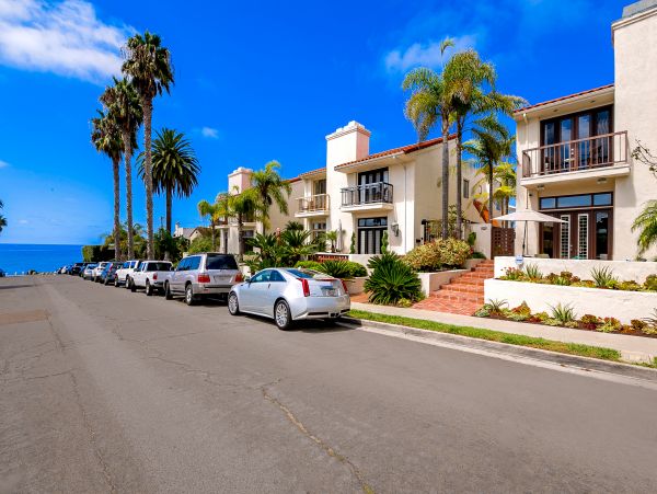 One Block From The Beach Three Bedroom Villa