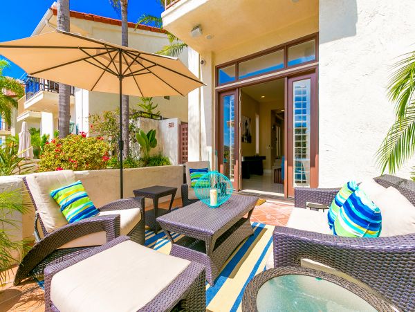 One Block From The Beach Three Bedroom Villa