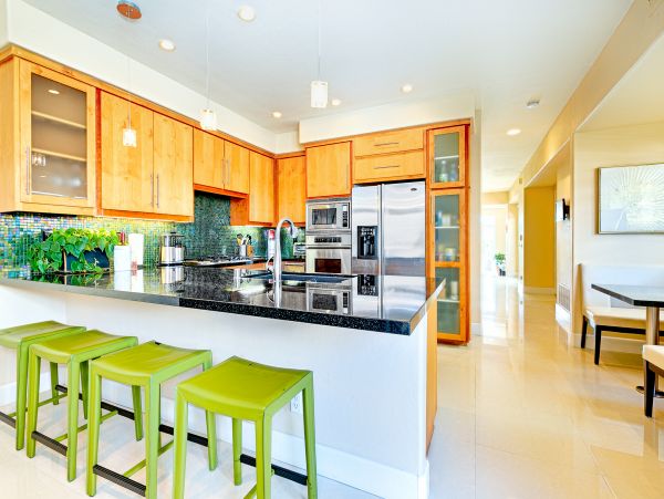 One Block From The Beach Three Bedroom Villa