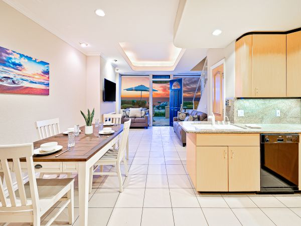 La Jolla Four Bedroom Ocean Front Residence