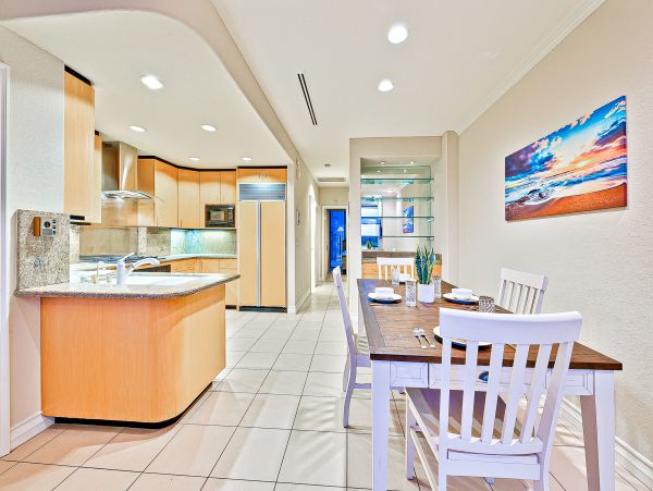 La Jolla Four Bedroom Ocean Front Residence