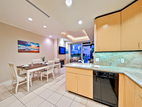 La Jolla Four Bedroom Ocean Front Residence