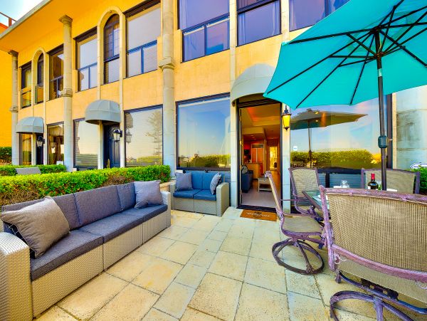 La Jolla Four Bedroom Ocean Front Residence