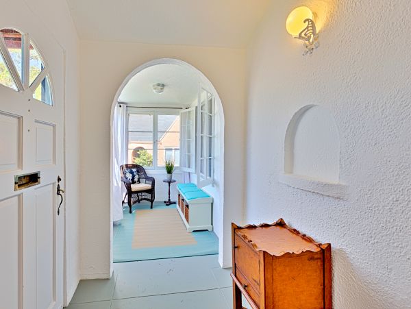 Windansea  Private Beach Cottage - Stroll To Beach
