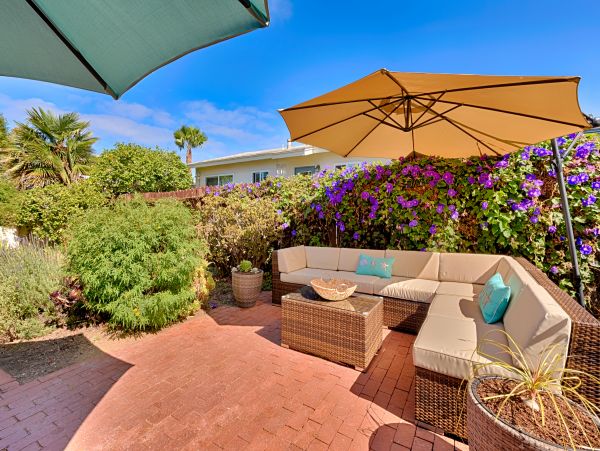 Windansea  Private Beach Cottage - Stroll To Beach